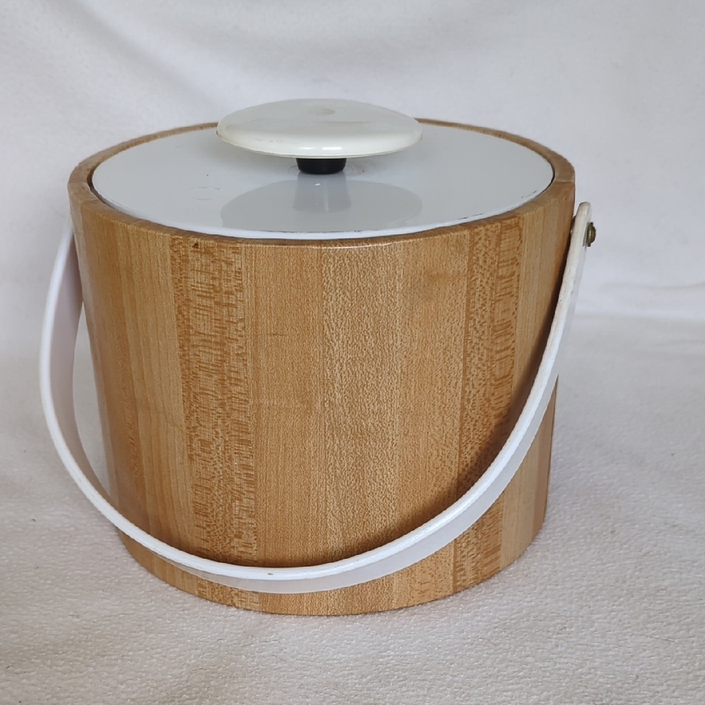 Drulane Mid Century Modern Ice Bucket.